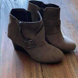 Wedge heel ankle boots
